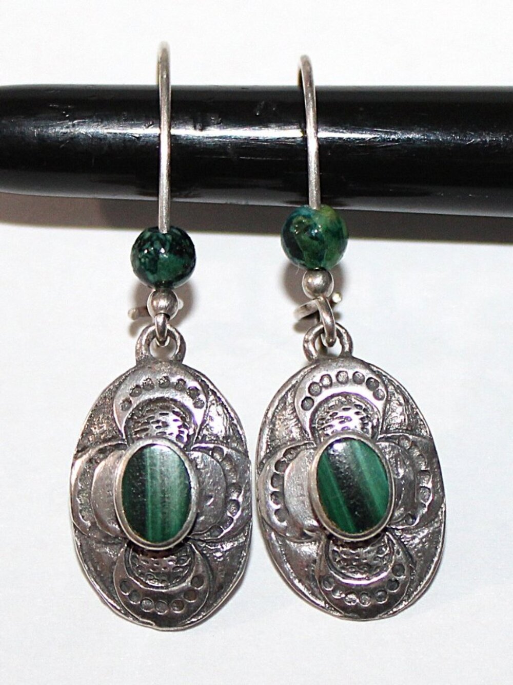 Vintage Southwestern Sterling Silver Malachite Earrings